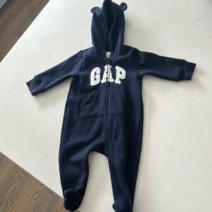 Boys gently used clothing item